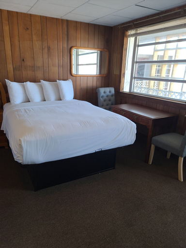 Bedroom 19