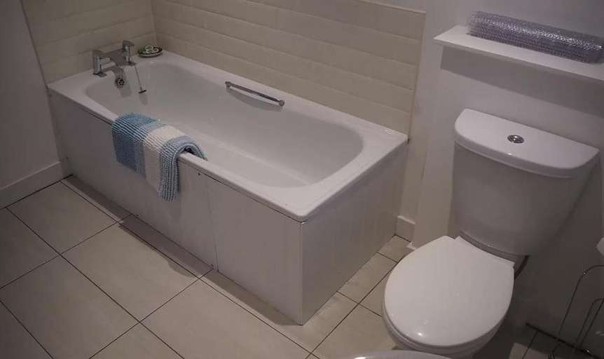 Bathroom 3, The Fiddichside Inn, Moray