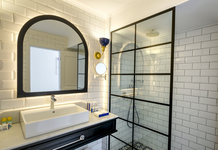 Bathroom 5, Utopia Beach Club, Alanya