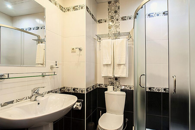 Bathroom 4, Ahilleon Park Boutique Hotel, Gelendzhik gorsovet