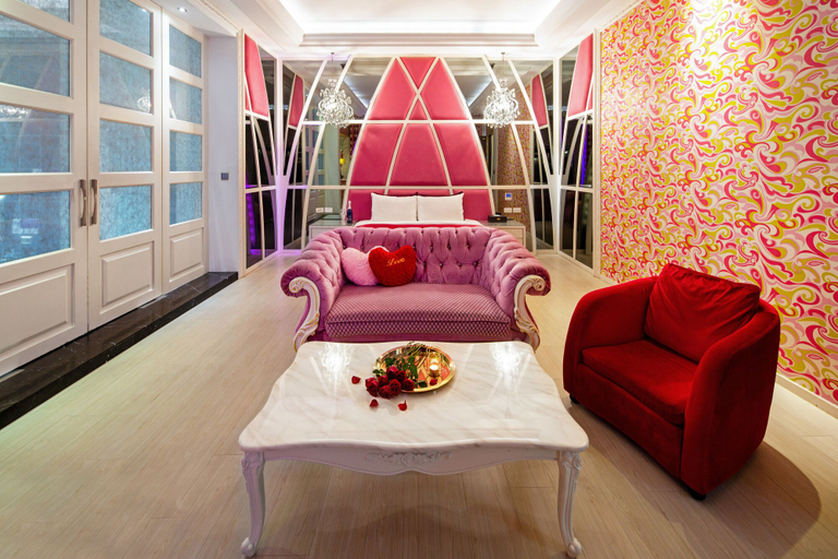 Others 5, Affair Motel, Taichung