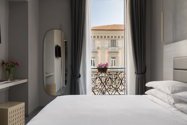 Bedroom 2, The Grey, Napoli