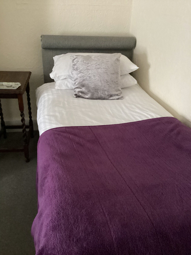 Bedroom 2, The Pirate Inn, Cornwall