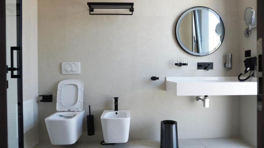 Bathroom 4, Starlight Hotel, Tiranës