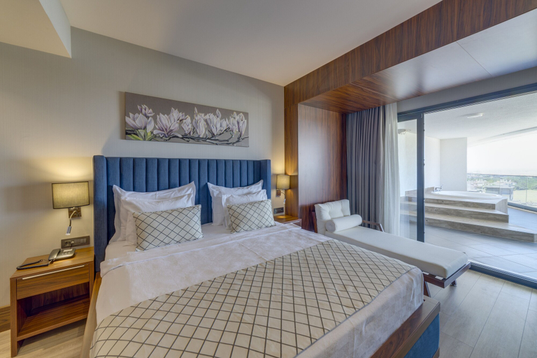 Bedroom 2, Seven For Life Thermal Hotel, Kuşadası