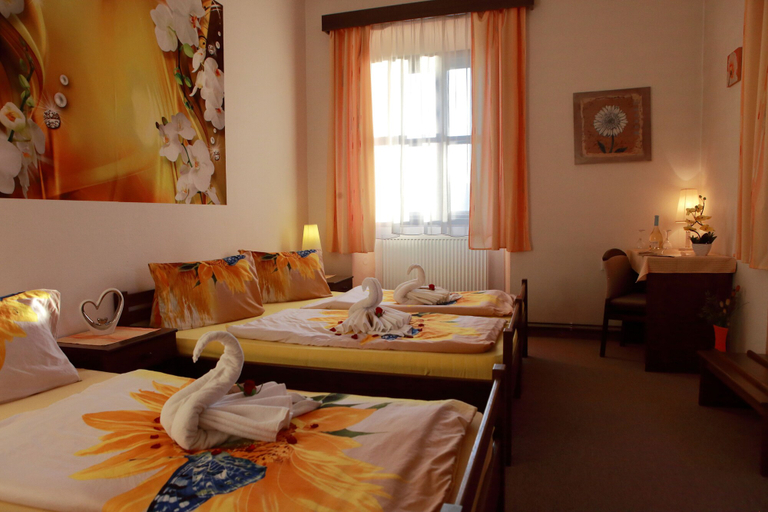Bedroom 2, Hotel Stará Škola, Český Krumlov