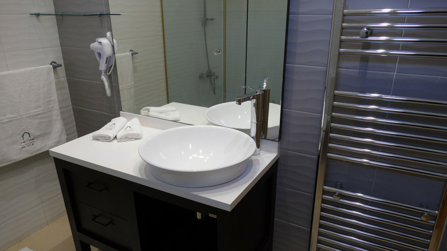 Bathroom 4, Jnane Yemma, Tanger-Assilah