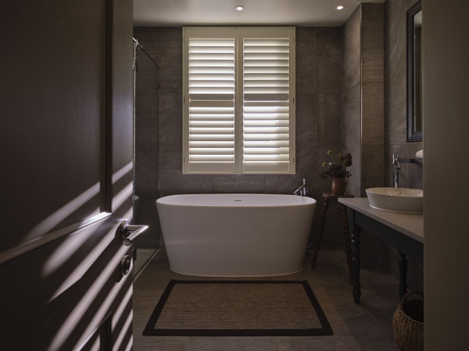 Bathroom 3, The Lakes By YOO, Gloucestershire
