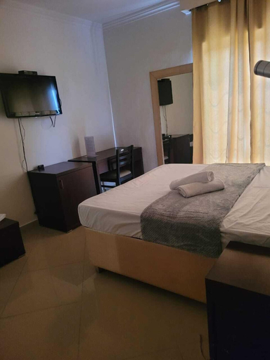Others 5, Guest House La Plaza, Ingombota