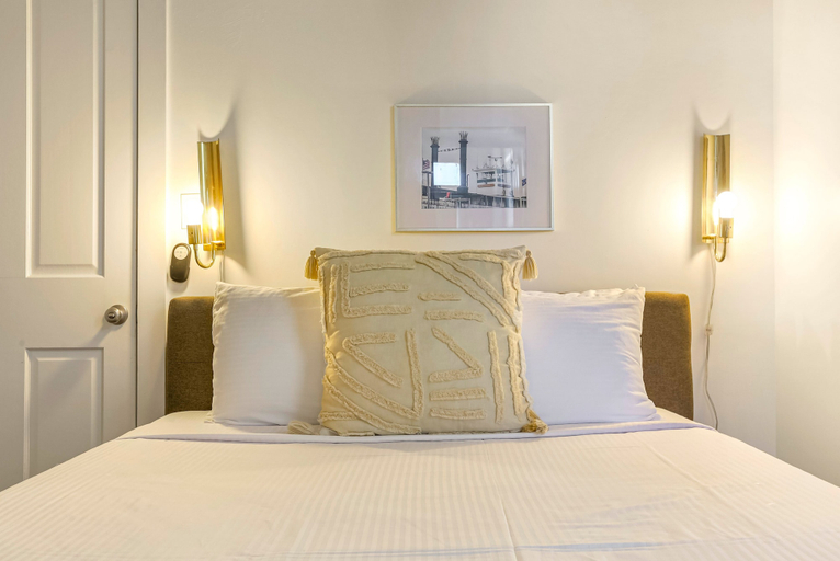Bedroom 2, Vibrant Uptown Condos, Orleans