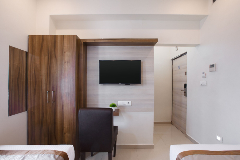 Bedroom 12