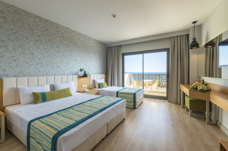 Bedroom 3, Calido Maris Hotel, Manavgat