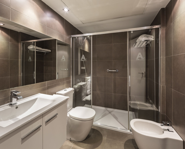 Bathroom 4, Mon Suites Catedral, Valencia