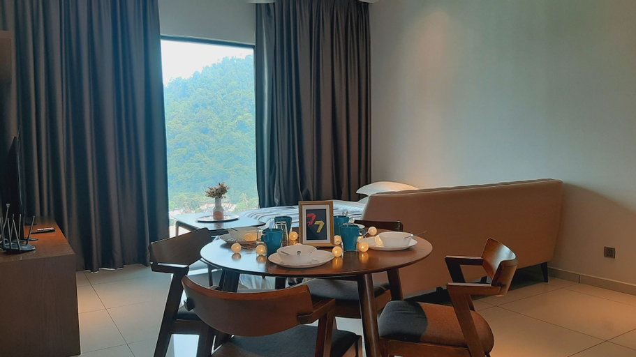 Dining Room 5