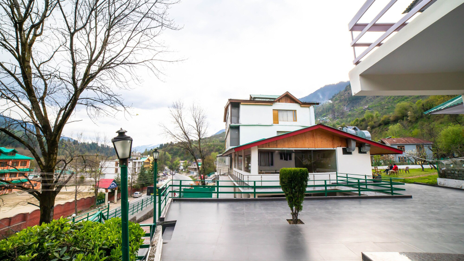 Exterior & Views 2, Vaayu Resorts And Spa Manali, Kullu