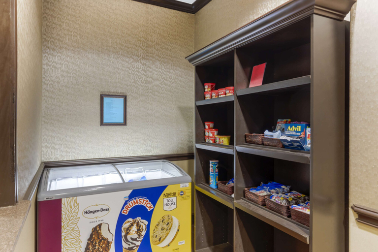 Food & Drinks 5, Best Western Plus Classic Inn & Suites, Shelby