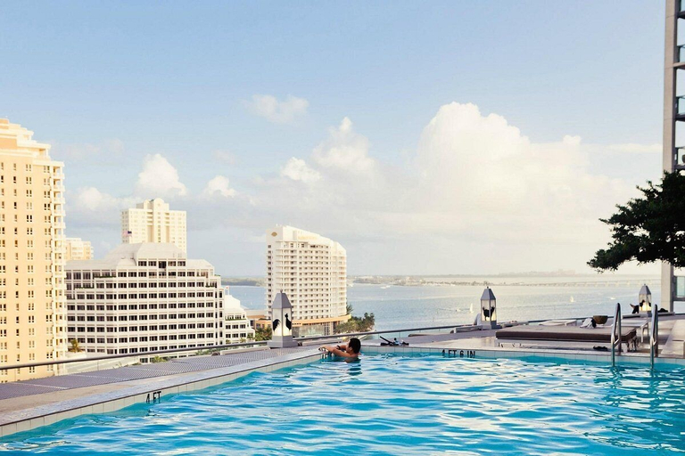 Sport & Beauty 3, Icon Brickell Condo - We Host, Miami-Dade