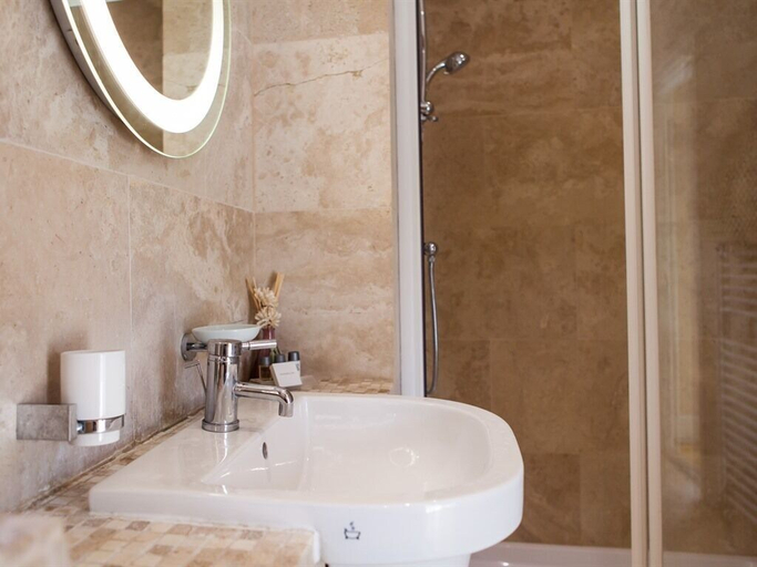Bathroom 4, Birch House B&B, Dorset