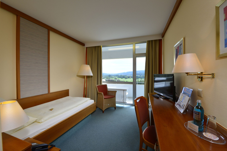 Bedroom 5, Trip Inn Landhotel Bad Soden-Salmünster, Main-Kinzig-Kreis