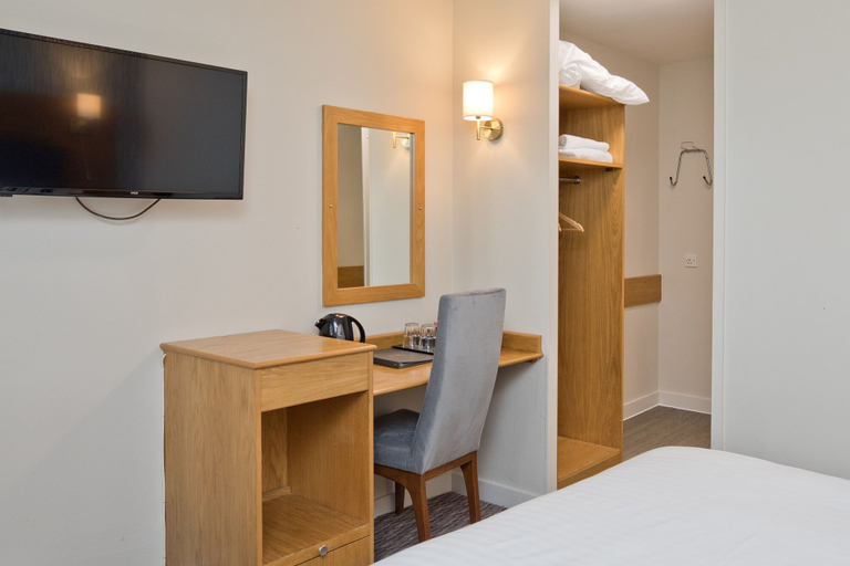 Bedroom 2, The Blue Bell Hotel, Middlesbrough