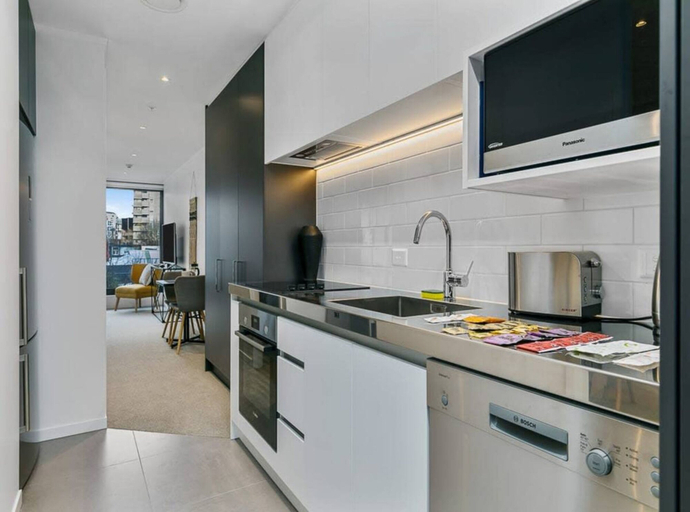 Others 5, Beautifully Modern Brand New Central Apartment, Waitakere