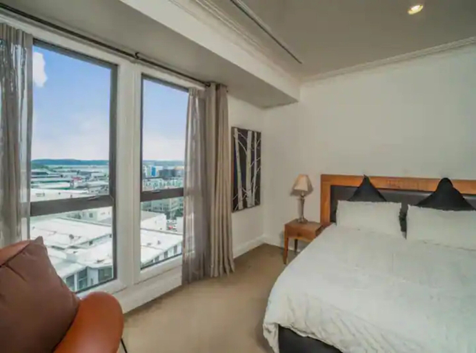 Bedroom 2, Spacious 1BR Apt Parking+Gym+Pool Zodiak Stays, Waitakere
