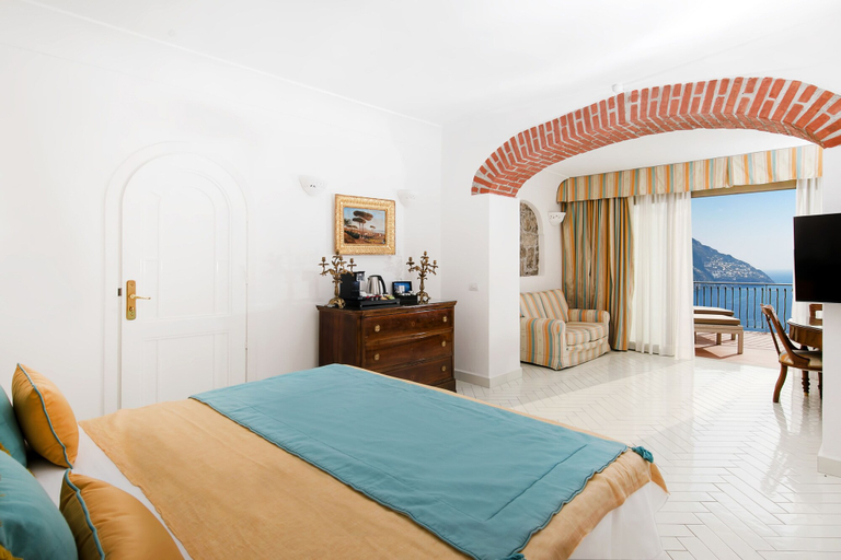 Bedroom 3, Hotel Le Agavi, Salerno