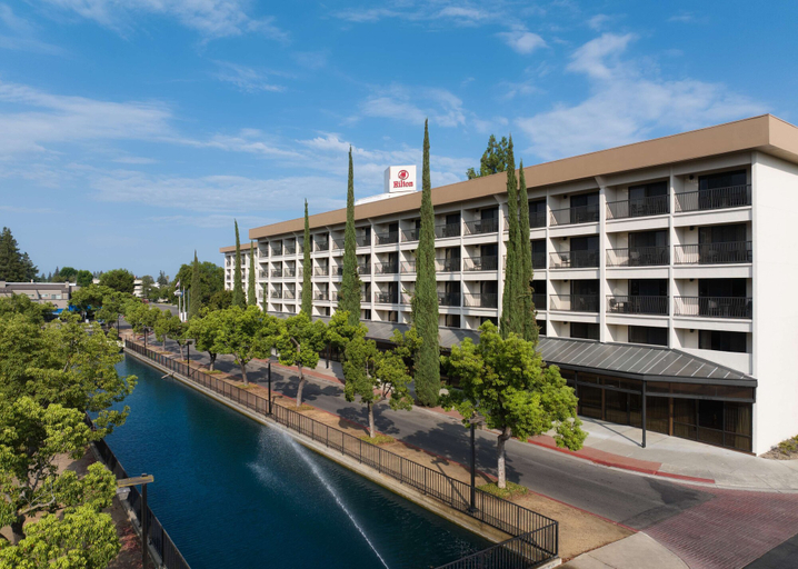 Exterior & Views 2, Hilton Stockton, San Joaquin