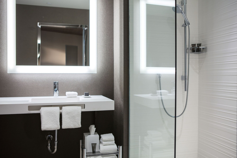 Bathroom 4, AC Hotel by Marriott San Jose Downtown, Santa Clara