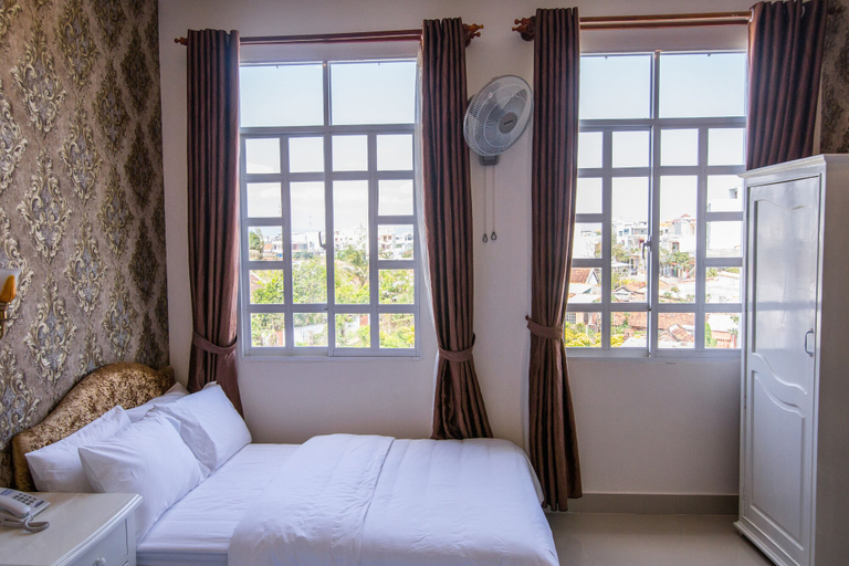 Bedroom 4, Royal Hotel, Tuy Hoa