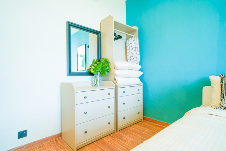 Bedroom 272