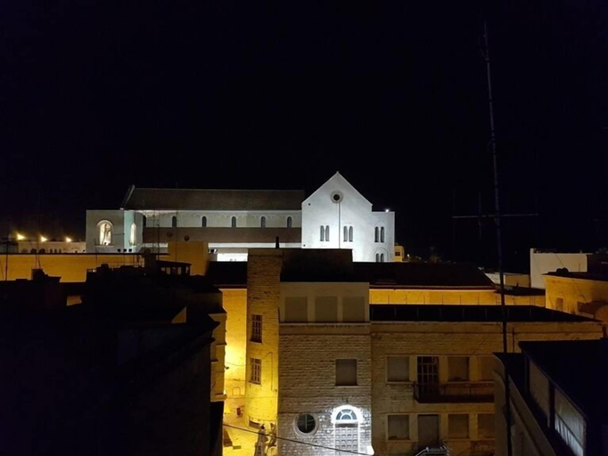Exterior & Views 2, Palazzo Del Lauro, Bari
