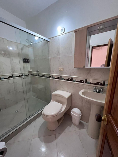 Bathroom 4, Curazao Hotel, Santa Fe de Antioquia