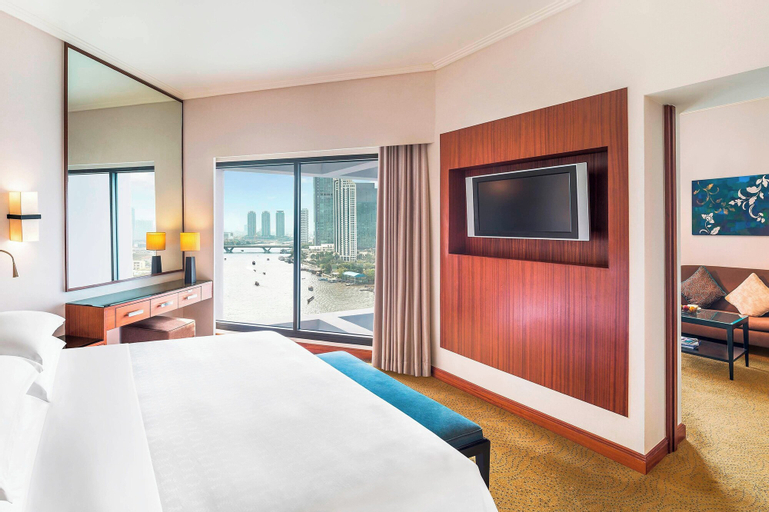 Bedroom 4, Royal Orchid Sheraton Hotel & Towers, Khlong San