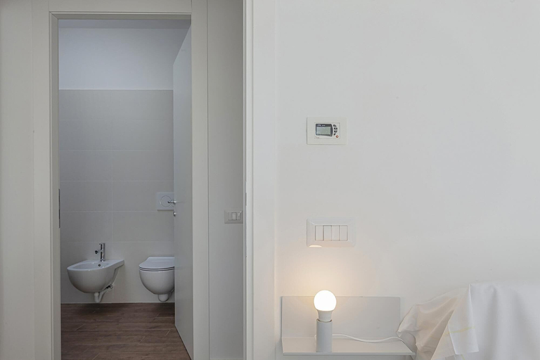 Room 3, Deluxe Apartment - Grey by Wonderful Italy, Genova