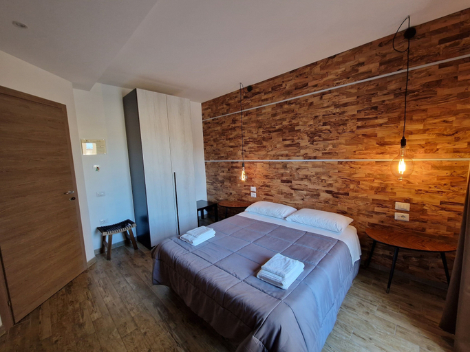 Bedroom 4, Arya Cagliari, Cagliari