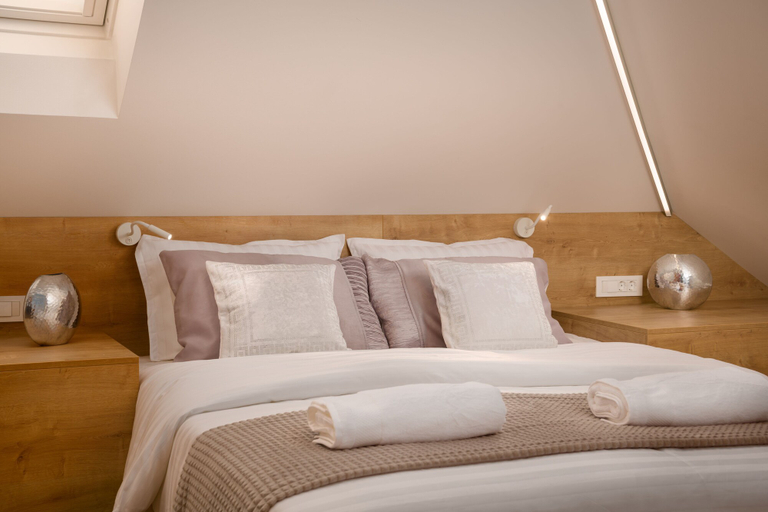 Bedroom 3, Vila Emona - Central Apartments - Free Parking, Ljubljana
