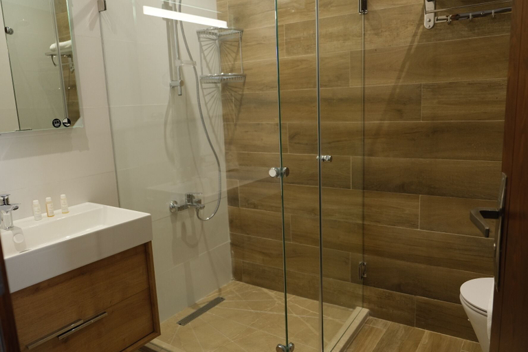 Bathroom 4, Jnane Yemma, Tanger-Assilah