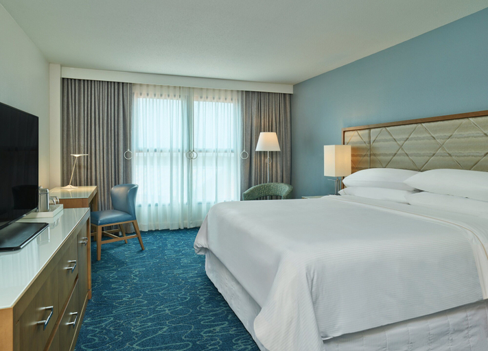 Bedroom 3, Walt Disney World Dolphin, Orange