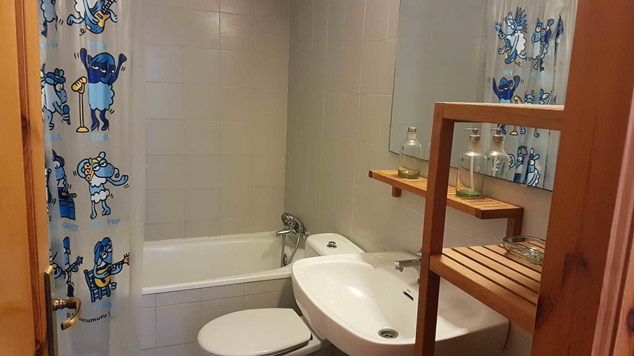 Bathroom, Inmo Estartit Apto. Blau Park 206, Girona