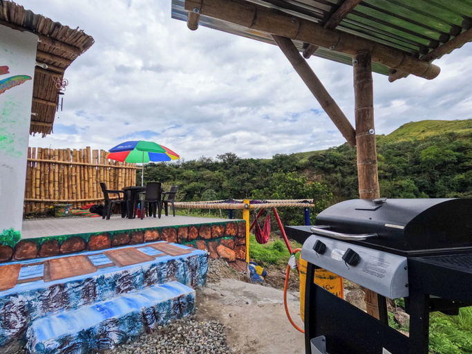Food & Drinks, La Bota del Gigante, Gigante