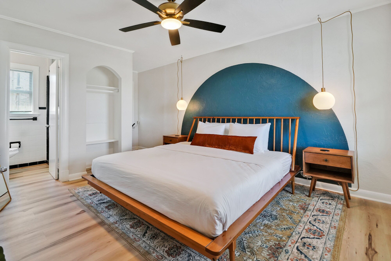 Bedroom 2, The Starlite Inn, New Hanover