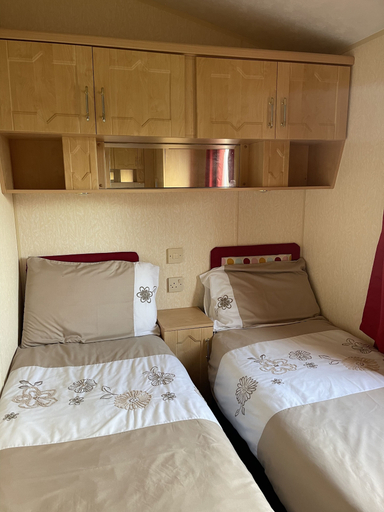 Bedroom 2, Immaculate 2-bed Static Caravan at Monrieth, Dumfries and Galloway