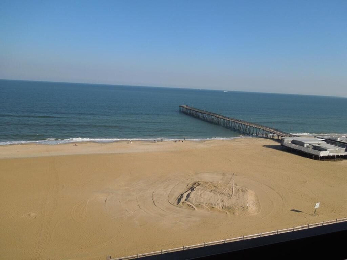 Others 5, Breakers Resort Inn, Virginia Beach