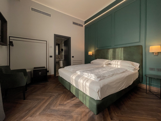Bedroom 2, Hotel Impero, Cremona
