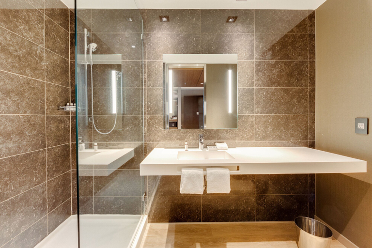 Bathroom 3, AC Hotel by Marriott Cincinnati at Liberty Center, Butler