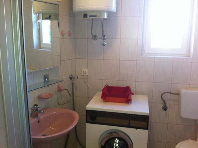 Bathroom 4, Apartments Gorana Novi V, Novi Vinodolski