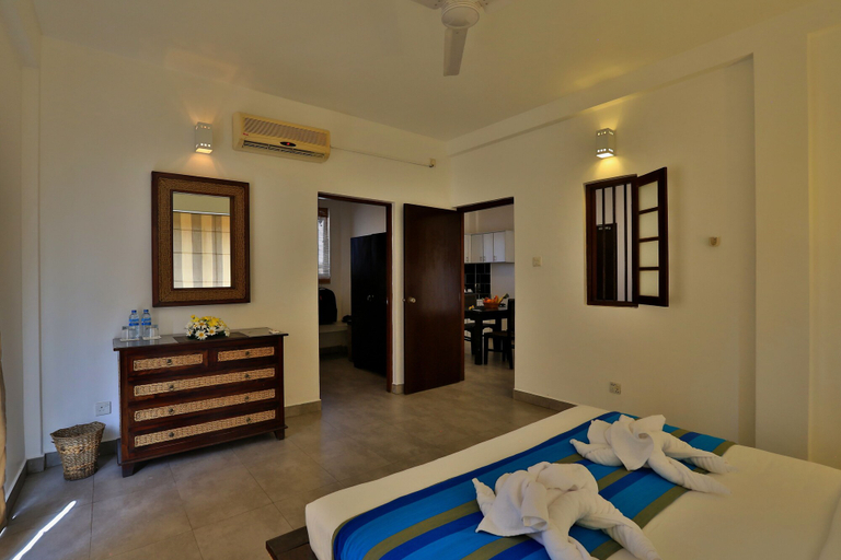 Bedroom 3, St. Lachlan Hotel & Suites, Negombo
