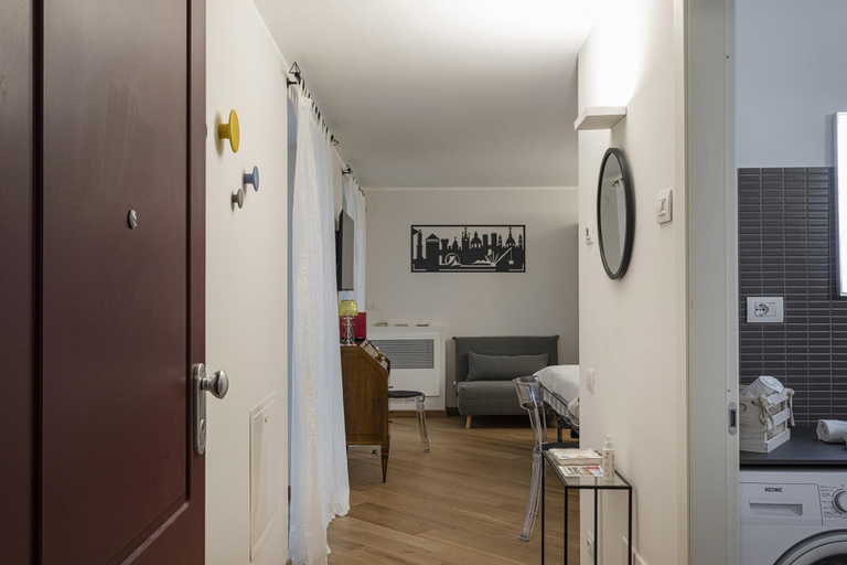 Others 4, Superba Studio by Wonderful Italy, Genova