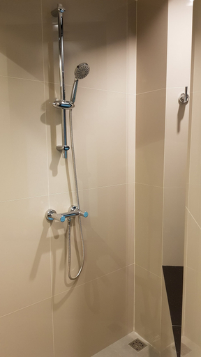 Bathroom 4, B & B Patong Beach House, Phuket Island